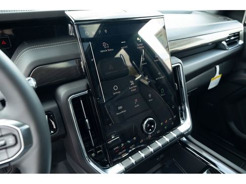 New 2026 GMC Yukon Elevation image 24