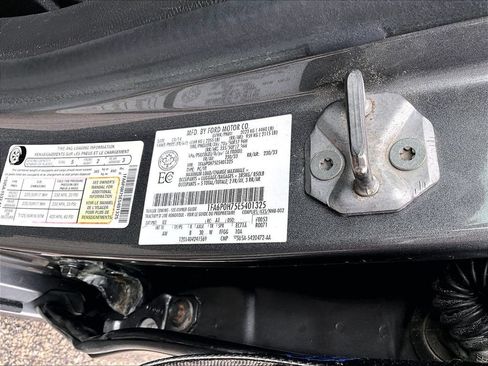 Used 2014 Ford Fusion SE FWD image 21