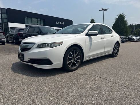 Used 2016 Acura TLX V6 w/ Technology Package FWD image 2