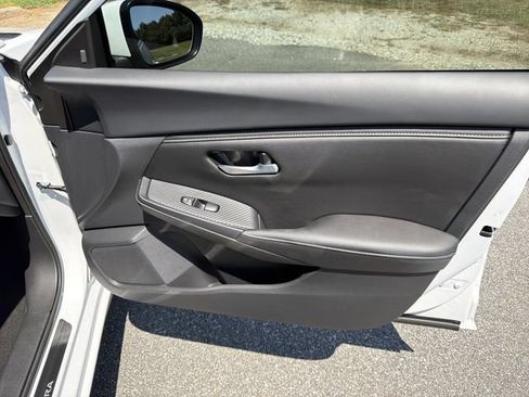 Certified 2025 Nissan Sentra SV w/ All-Weather Package FWD image 16