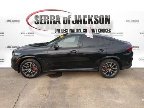 Used 2025 BMW X6 xDrive40i AWD/4WD image 6