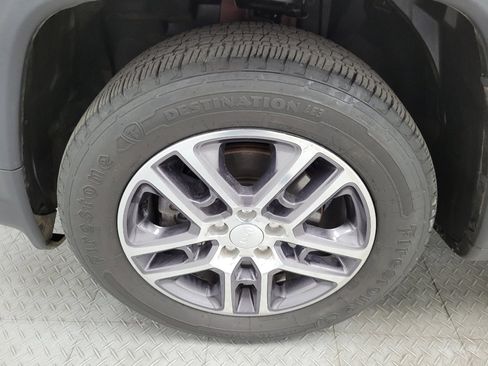 Used 2018 Jeep Compass Latitude w/ Popular Equipment Group image 31