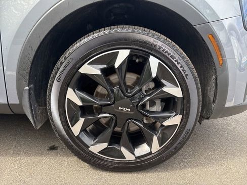 Used 2025 Kia Sorento EX AWD/4WD image 37