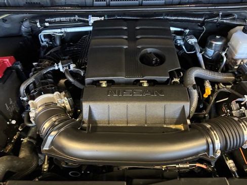 Certified 2025 Nissan Frontier SV w/ SV Convenience Package image 23