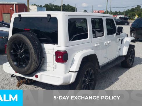 Used 2021 Jeep Wrangler Unlimited Sahara AWD/4WD image 3