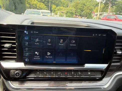 Used 2023 Chevrolet Silverado 1500 LTZ w/ LTZ Premium Package AWD/4WD image 14