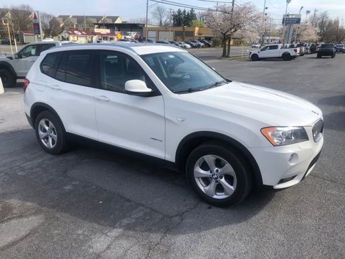 Used 2011 BMW X3 xDrive28i image 2