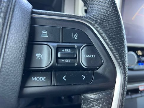 Used 2025 Toyota Tundra Limited w/ Power Package AWD/4WD image 12