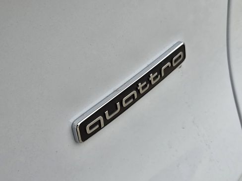 Used 2025 Audi Q5 Premium Plus AWD/4WD image 14