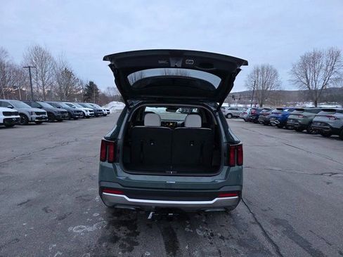 New 2026 Kia Sorento EX image 9