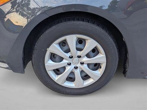 Certified 2023 Toyota Corolla LE FWD image 9