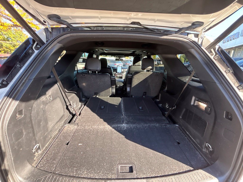 Used 2023 Ford Explorer ST w/ Equipment Group 401A AWD/4WD image 16