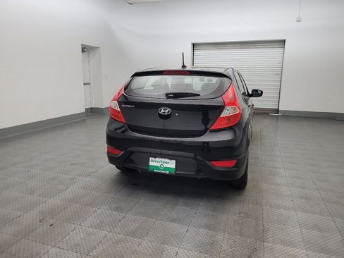Used 2017 Hyundai Accent SE FWD image 7