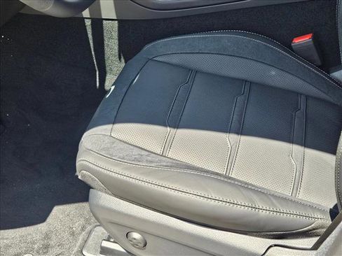 New 2026 Mercedes-Benz GLE 53 AMG 4MATIC Coupe image 4