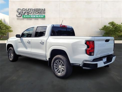 Used 2024 Chevrolet Colorado LT w/ LT Convenience Package image 3