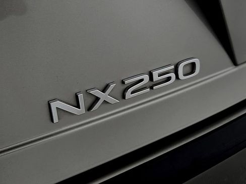 Used 2024 Lexus NX 250 FWD image 34