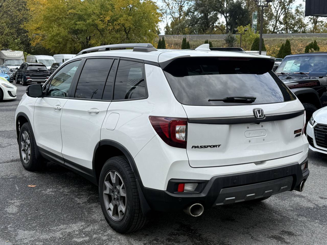 Used 2023 Honda Passport TrailSport image 7