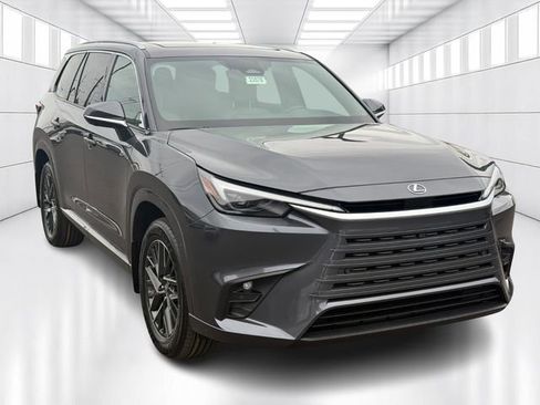 New 2026 Lexus TX 350 AWD image 3