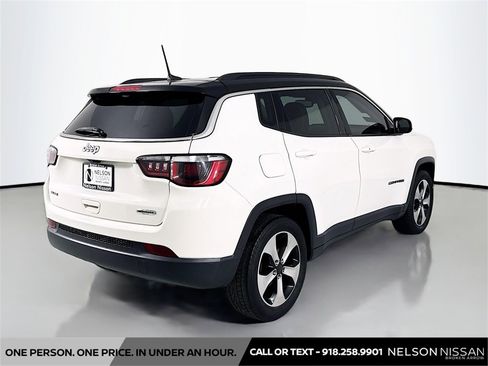 Used 2018 Jeep Compass Latitude w/ Popular Equipment Group image 5