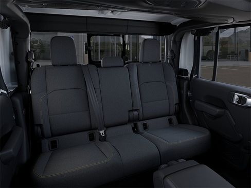 New 2025 Jeep Gladiator Willys image 15