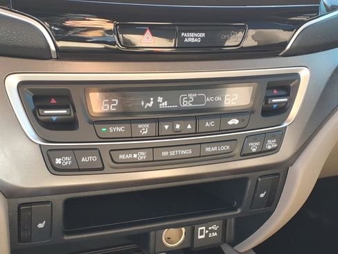 Used 2022 Honda Pilot Special Edition image 23