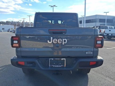 Used 2020 Jeep Gladiator Overland w/ Safety Group image 5