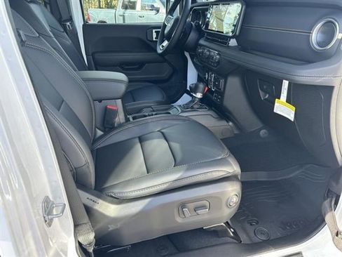 New 2026 Jeep Wrangler Sahara image 21