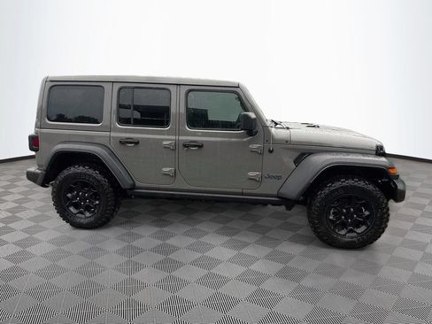 Used 2023 Jeep Wrangler Unlimited w/ Sun & Screen Package AWD/4WD image 5