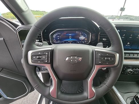 New 2025 Chevrolet Silverado 1500 RST w/ Z71 Off-Road Package AWD/4WD image 18