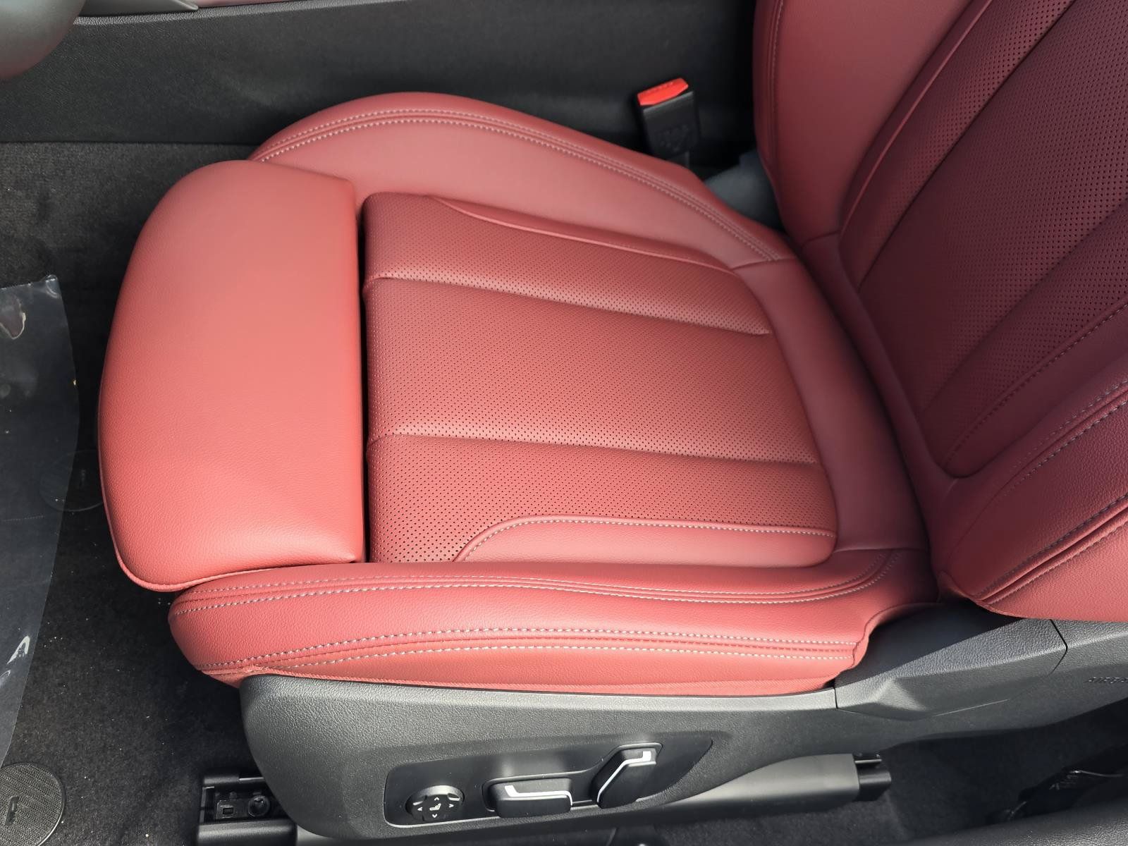 New 2026 BMW 430i Coupe w/ Convenience Package RWD image 14