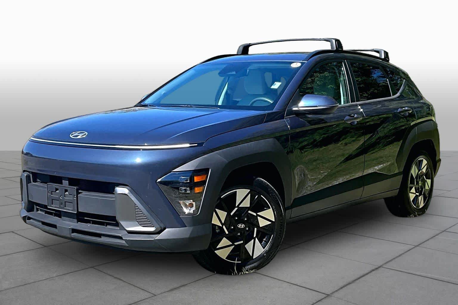 Used 2024 Hyundai Kona SEL FWD image 1