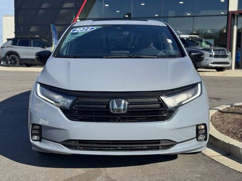 Used 2024 Honda Odyssey Sport image 5