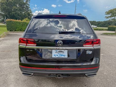Used 2021 Volkswagen Atlas SE w/ Panoramic Sunroof Package FWD image 5