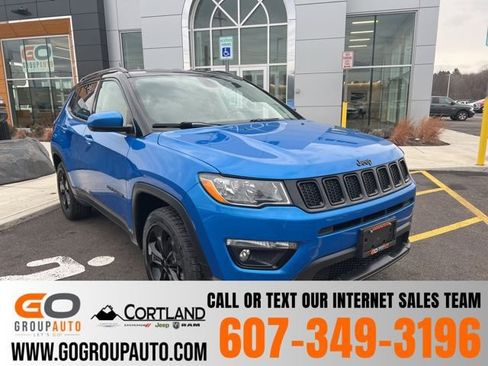 Used 2020 Jeep Compass Altitude image 1