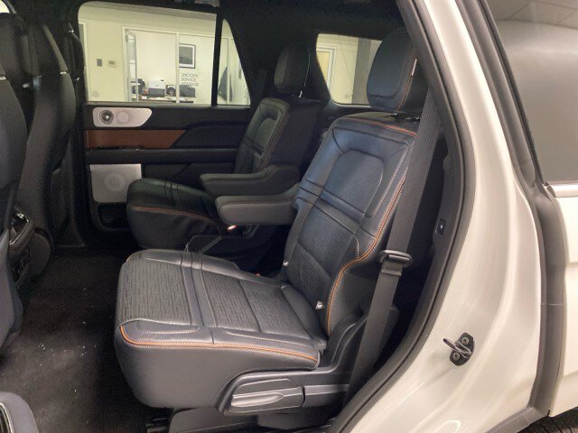 New 2024 Lincoln Navigator Black Label AWD/4WD image 32
