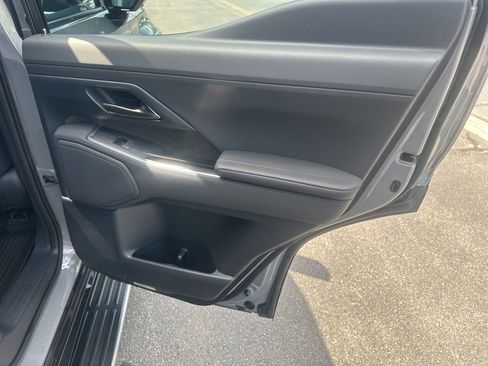 Used 2024 Lexus GX 550 w/ Accessory Package (31) image 15