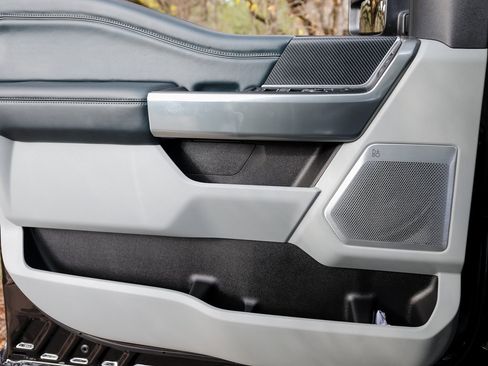 Used 2024 Ford F250 Limited image 24