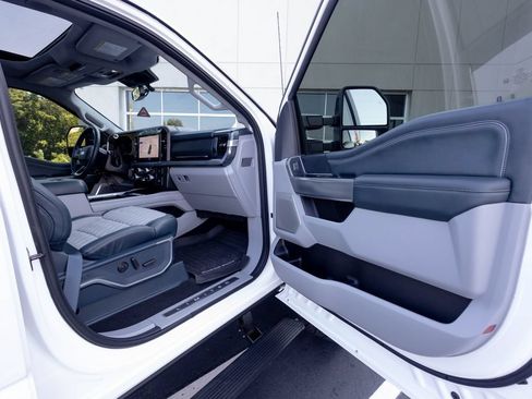 Used 2024 Ford F450 Limited w/ FX4 Off-Road Package AWD/4WD image 50