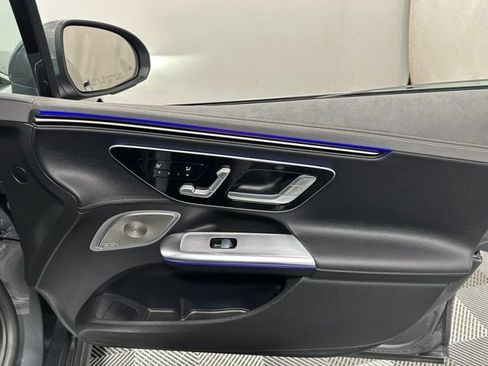 Certified 2023 Mercedes-Benz EQE 350+ 4MATIC Sedan w/ Exclusive Trim Package image 31