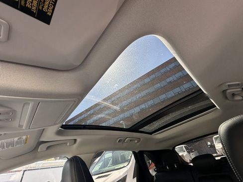 Used 2022 Ford Escape SEL w/ Technology Package image 19