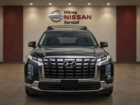Used 2023 Hyundai Palisade Calligraphy FWD image 5