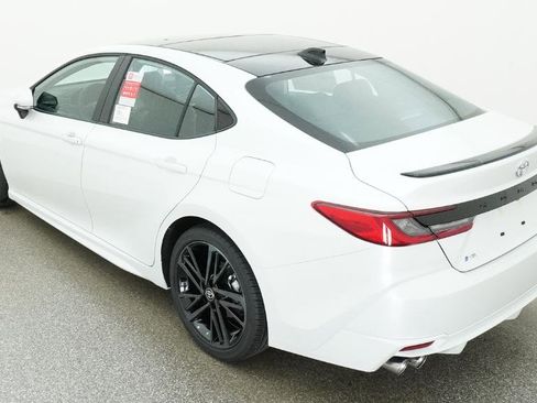 New 2026 Toyota Camry XSE image 38