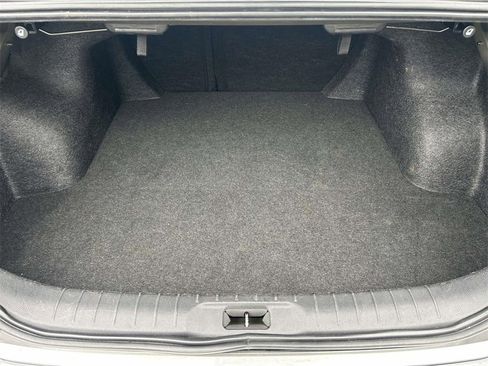 Used 2024 Nissan Altima 2.5 SR image 11