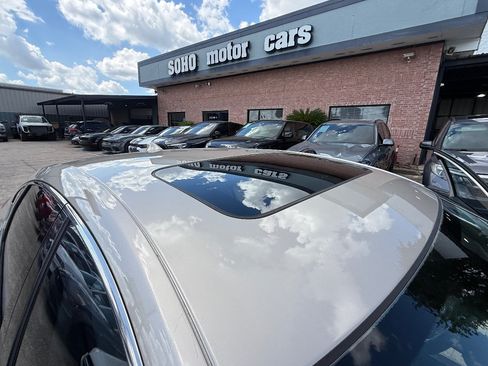 Used 2018 Honda Accord EX image 13