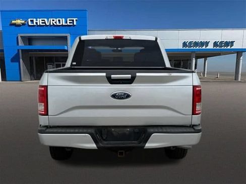 Used 2017 Ford F150 XLT w/ Equipment Group 301A Mid RWD image 9
