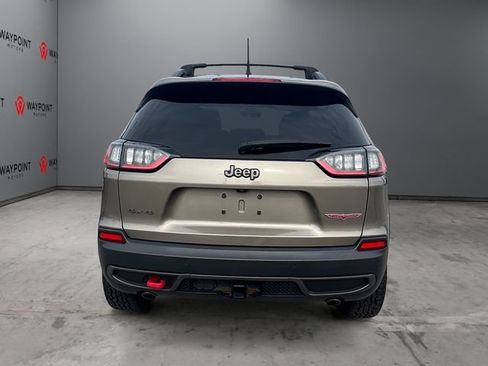 Used 2020 Jeep Cherokee Trailhawk w/ Cold Weather Group AWD/4WD image 23