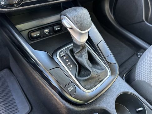 Used 2024 Kia Soul LX w/ Option Group 015 image 17