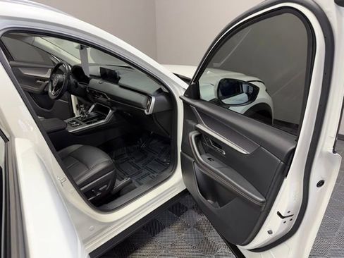 Certified 2024 MAZDA CX-90 Plug-In Hybrid w/ Premium Pkg image 22