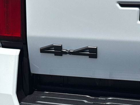 New 2026 Toyota Tacoma SR5 AWD/4WD image 9