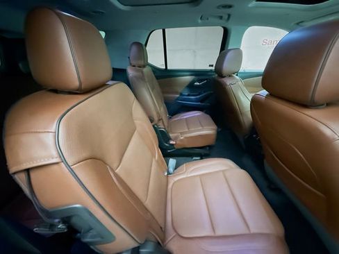 Used 2020 Chevrolet Traverse High Country image 31